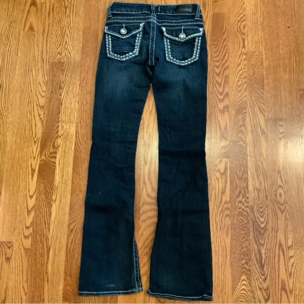Day Trip Jeans Rhinestones Boot Cut Embroidery Details Blue Low Rise Size 14 - Picture 6 of 9